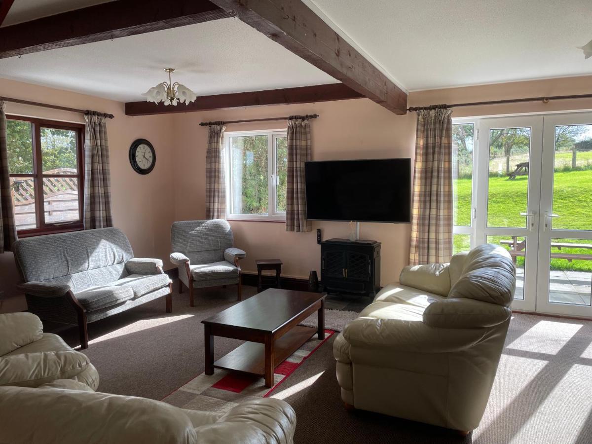 Trenewydd Farm Holiday Cottages Cardigan Dış mekan fotoğraf