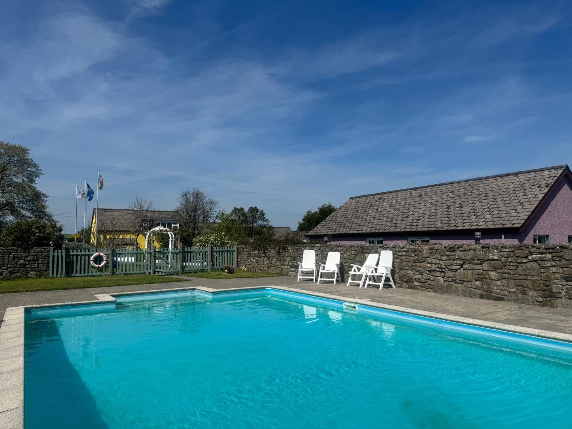 Trenewydd Farm Holiday Cottages Cardigan Dış mekan fotoğraf