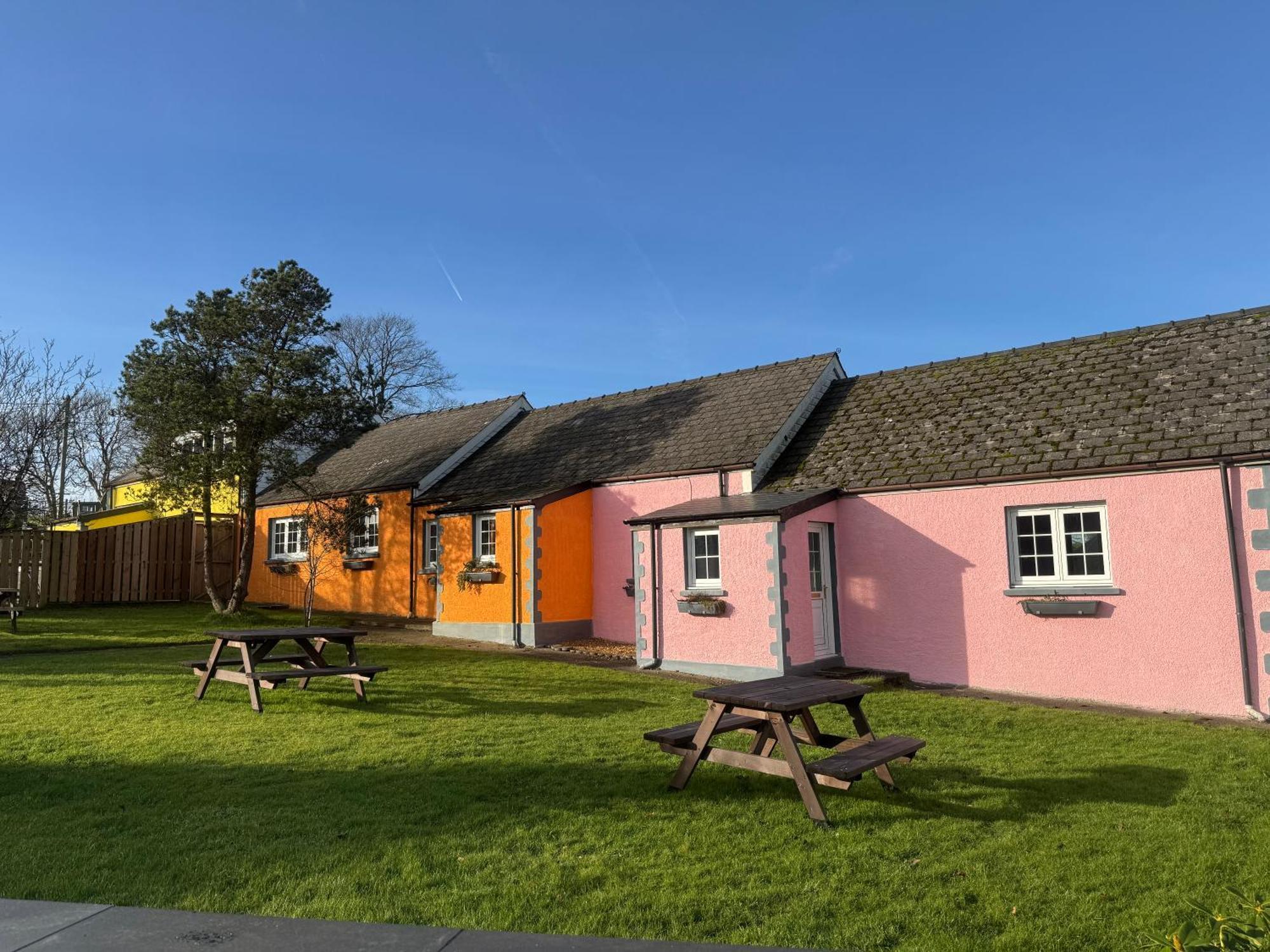Trenewydd Farm Holiday Cottages Cardigan Dış mekan fotoğraf